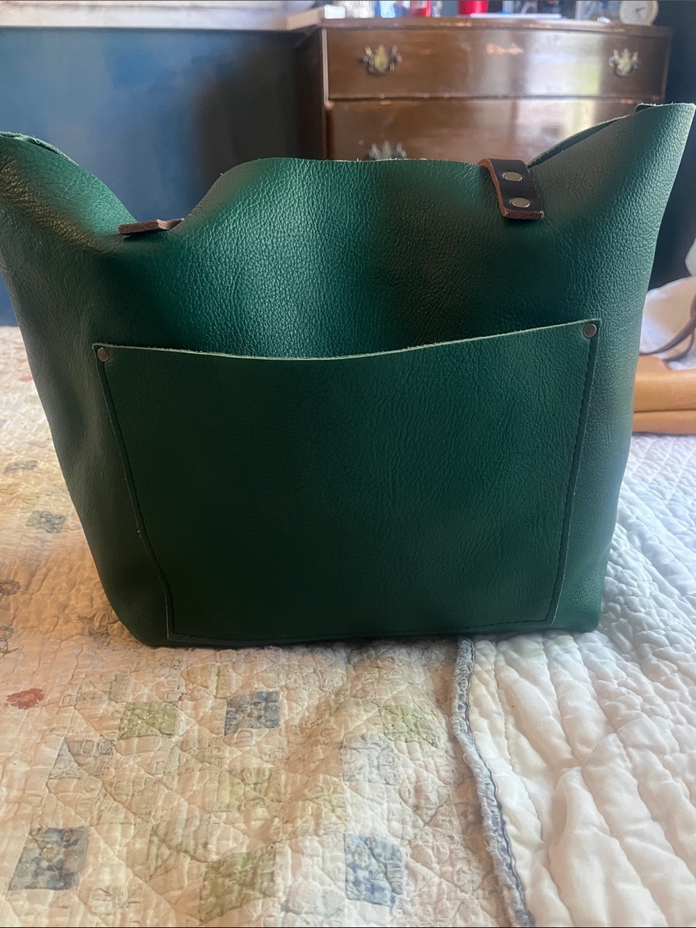 Portland Leather Bacalar Tote with Front Pocket